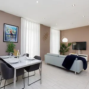 Beautiful 3 Room-flat Near Palais , Cannes France